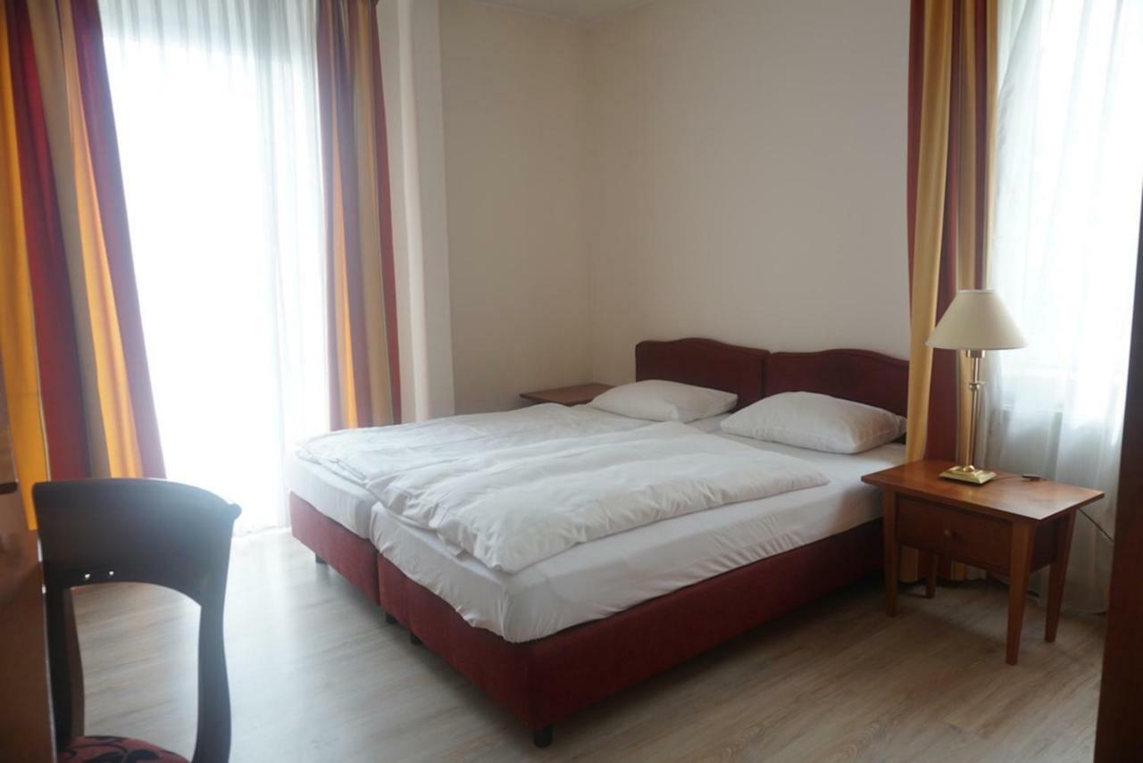Hotel-Events Adlerpalast Rüsselsheim Kültér fotó